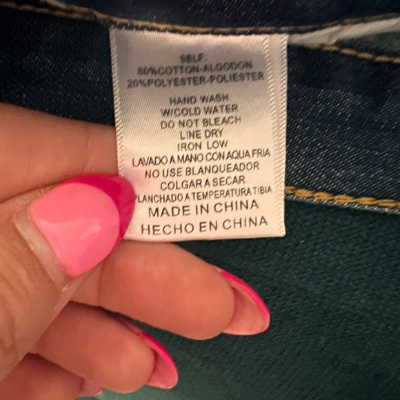 Listicle Lace Trim Jean Shorts Size: medium - Picture 6 of 6